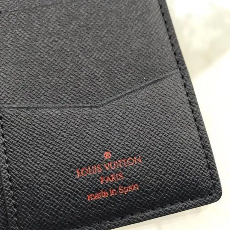 Official Brother Sam 19T1L0652 Bags LV 0730